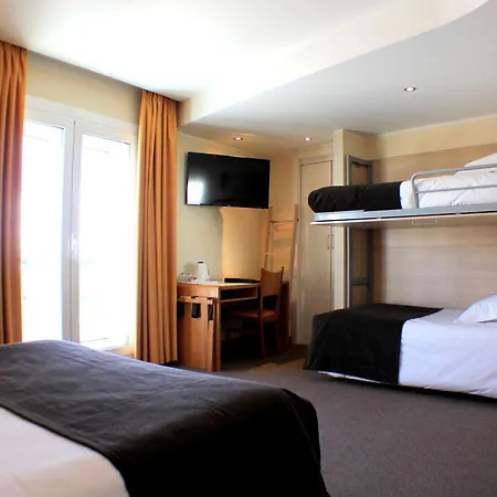 Kandahar Hotel